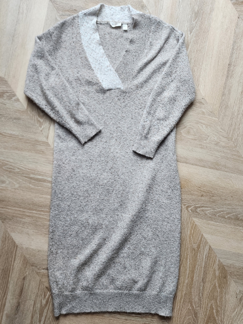 Speckled V-neck Colour Block Dress by Retrod